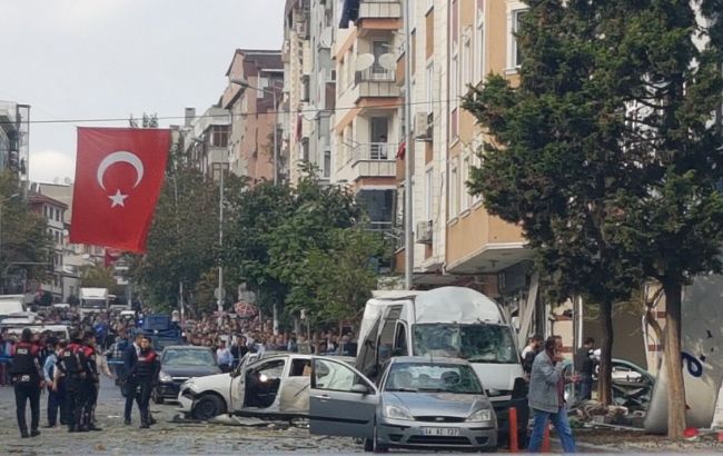 В результаті вибуху в Стамбулі постраждали 5 осіб