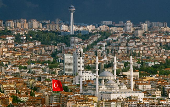 В Анкаре запретили общественные собрания из-за угрозы терактов
