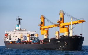 Грецькі танкери зменшили кількість перевезень російської нафти після листів з США, - ЗМІ