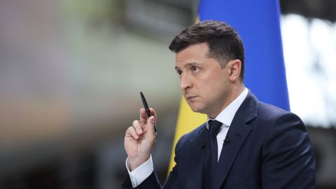 Зеленский сожалеет, что не встретился с Байденом до его встречи с Путиным