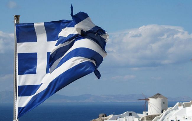 Греция приняла первых туристов после длительного перерыва из-за коронавируса
