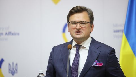 Удаленная работа посольств Украины: Кулеба назвал основные преимущества