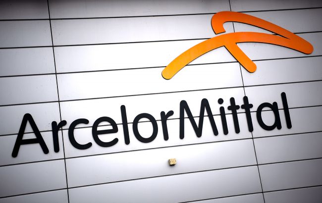 Найбільший виробник сталі "ArcelorMittal" відмовляється від російської сировини, - Bloomberg