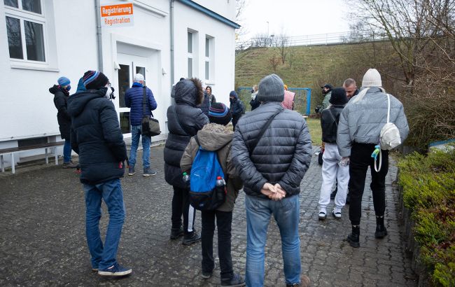 Угроза депортации. В Германии решают судьбу 38 тысяч беженцев из Украины