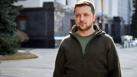 Зеленский о битве за Киев: не готов говорить о победе, мы не отдали свое