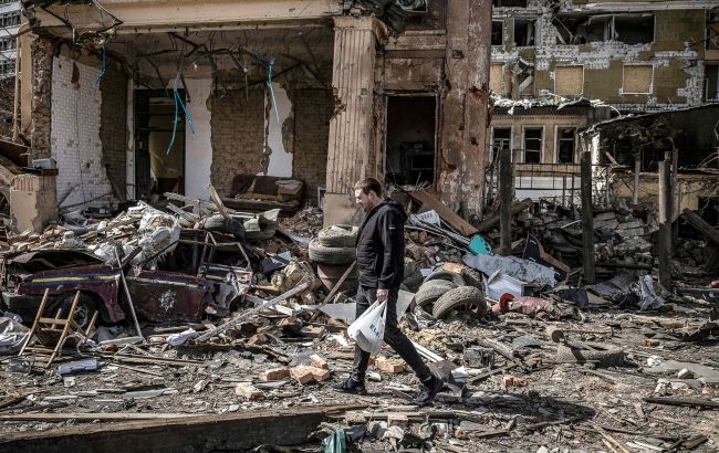 Росія вдарила ракетою по самому центру Харкова