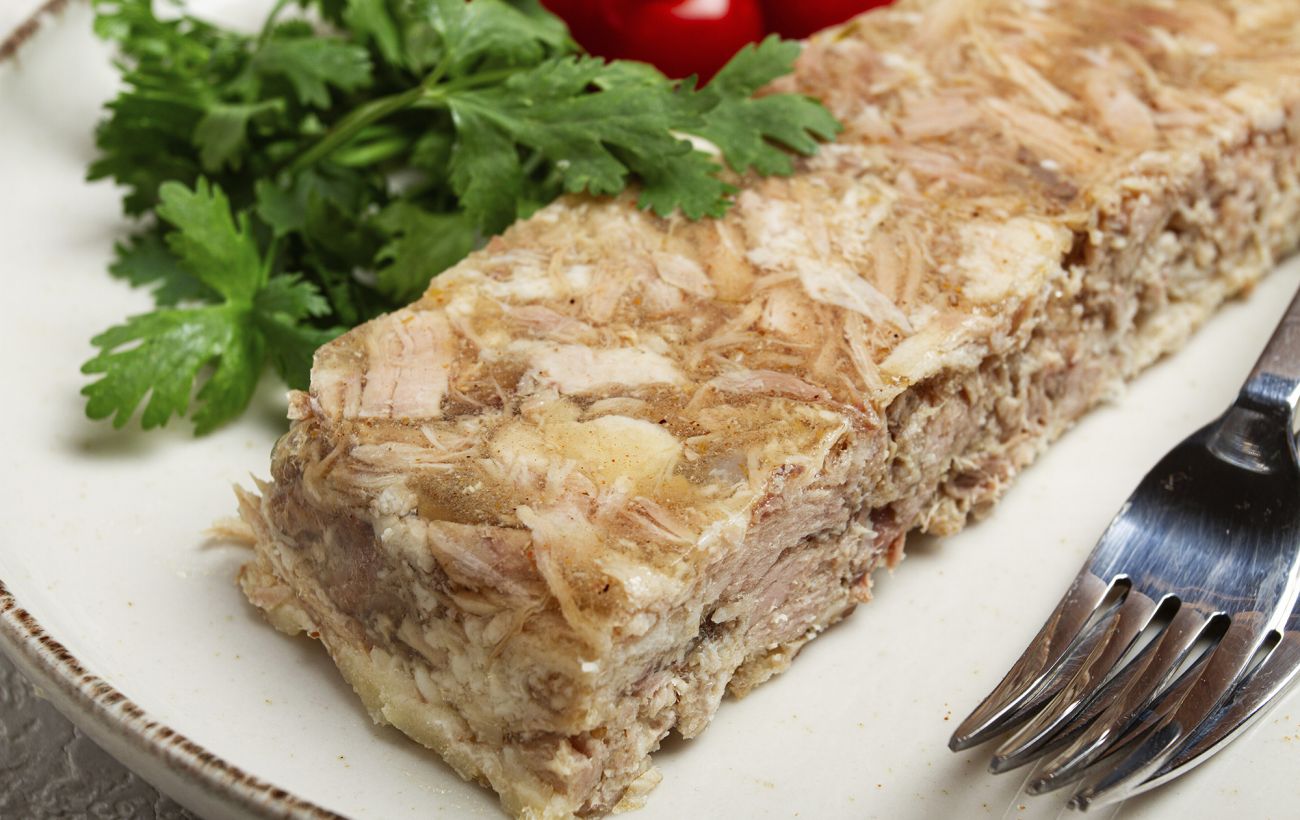 Пересолили шубу чи холодець не застиг? Як реанімувати зіпсовані страви