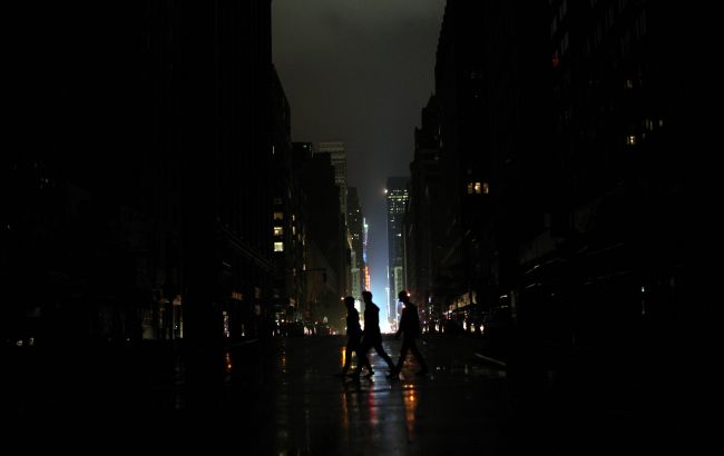 У Берліні масштабний блекаут: без світла залишилися десятки тисяч людей