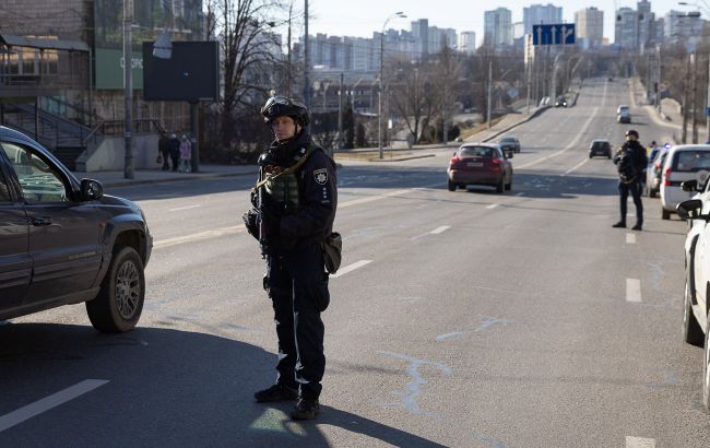 Цілодобові наряди. Поліція посилила патрулювання біля Київської ГЕС