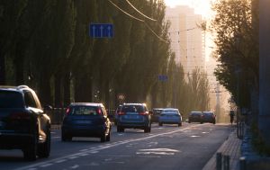 Постоянно ездите по левой полосе? У ПДД есть нюанс, о котором забывают водители