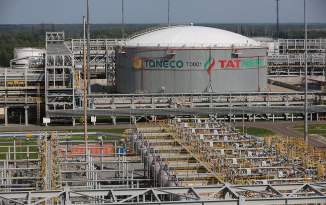 В России дефицит топлива из-за ударов по НПЗ, ей помогает Беларусь, - ЦНС