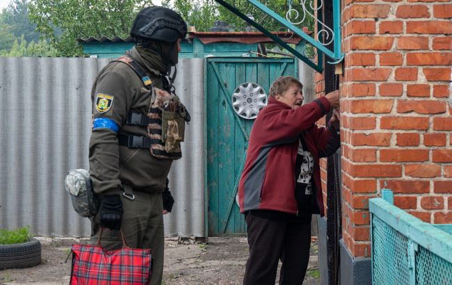 На Сумщині близько 20 тисяч осіб відмовляються від евакуації: що їм пропонують