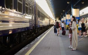 Затримки поїздів "Укрзалізниці" досягли майже 11 годин: які рейси спізнюються 2 вересня