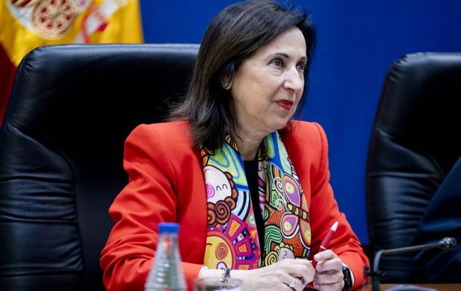 Україна сама вирішує, як використовувати надану Іспанією зброю, - Роблес