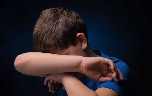 Скандал у школі Києва: вчитель пригрозив семикласнику "влаштувати темну"