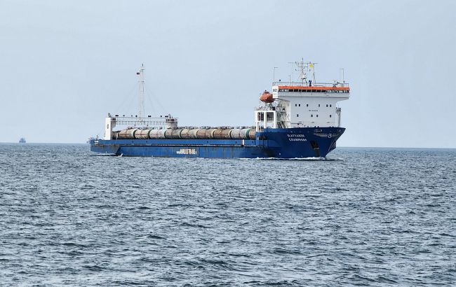 ГУР знищило останній в Криму пором РФ: чому "Славянін" був таким важливим (фото)