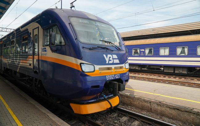 Авария на железной дороге на Харьковщине: УЗ озвучила изменения в графике и маршрутах