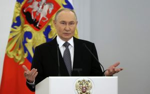Путин готов не бить по Украине только в день выборов, - Кремль