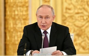 Путіну таємно, але з розмахом будують нову резиденцію у Сочі