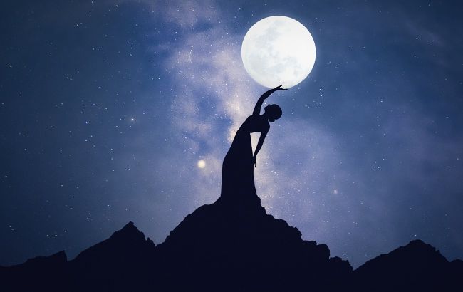 Місячне затемнення назавжди змінить долю п'яти знаків Зодіаку. Від щастя "знесе дах"