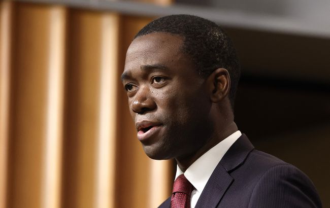 В Минфине США призвали американские компании следить за соблюдением санкций против РФ