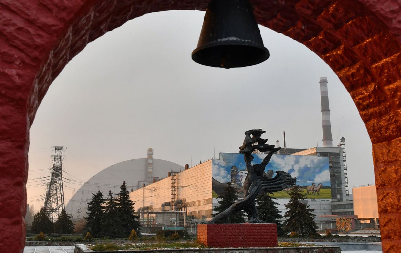 В Україні з'явилась нова відзнака президента: для кого вона створена і як виглядає (фото)