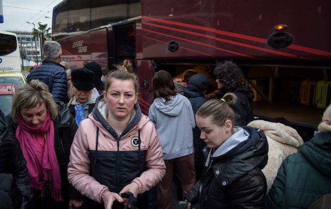 Британія обмежить в&rsquo;їзд для мігрантів: уряд готує радикальні зміни