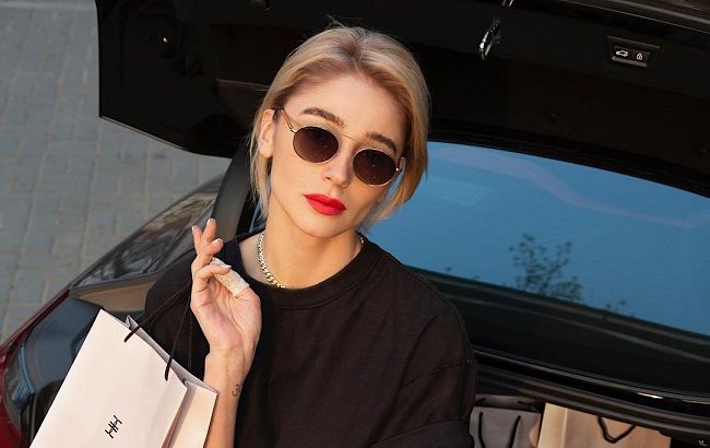 Медовий місяць? Настя Івлєєва розбурхала мережу рідкісним фото з Елджеєм