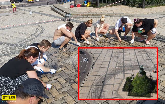 Фото дня: Alyona Alyona драїть Софійську площу