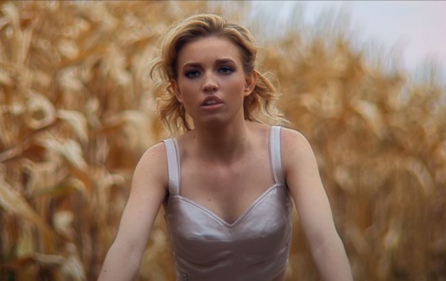 Американская певица показала в новом клипе Львовскую оперу и киевские пейзажи
