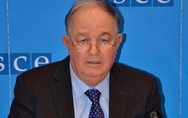 Глава СММ ОБСЄ Апакан закликав негайно припинити обстріли Авдіївки