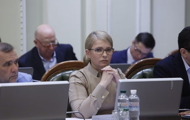 Тимошенко призвала Раду немедленно принять закон о страховой медицине
