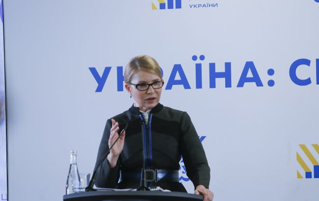 Тимошенко пообіцяла "посадити" трьох друзів Порошенка