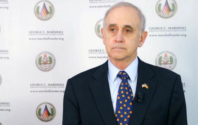 Комітет Сенату США схвалив кандидатуру Дейтона на посаду посла в Україні