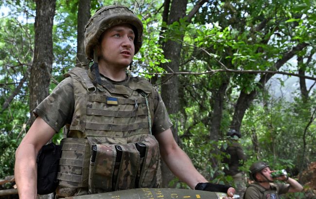 Українські війська успішно просуваються відразу на кількох напрямках: карти боїв ISW