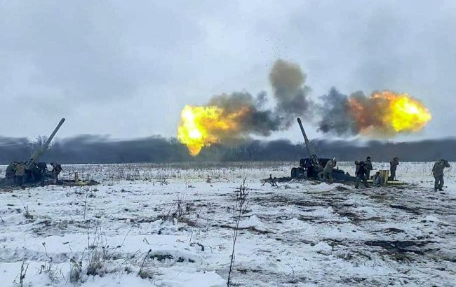 ВСУ держат оборону под Бахмутом, а у россиян иссяк дух на юге Украины: карты боев