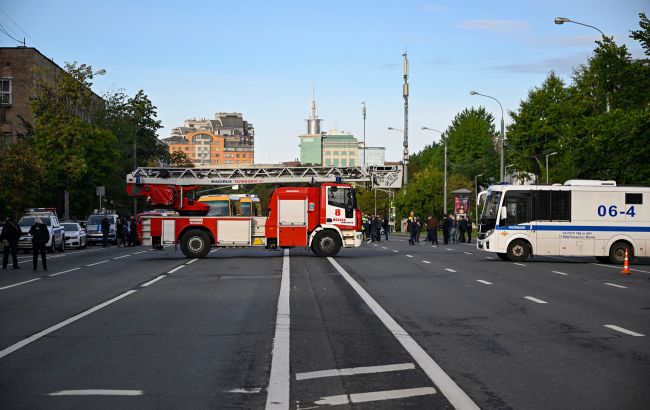 У Москві сталася сильна пожежа, заявляють про "атаку безпілотників"