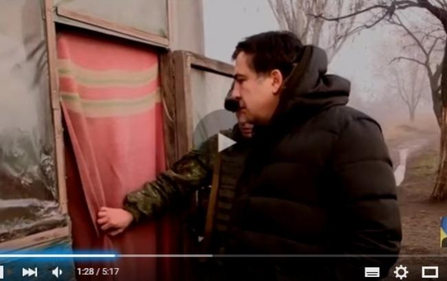 Саакашвили проведал военнослужащих в Мариуполе