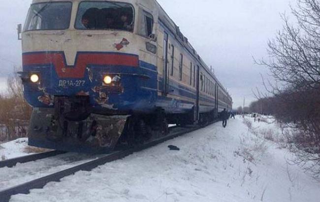 На Вінниччині автобус зіткнувся з потягом