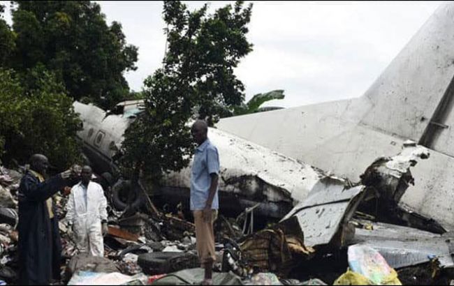 В Судане разбился самолет АН-12, есть погибшие