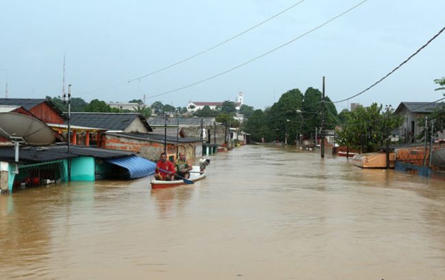 Из-за наводнения в Австралии эвакуировали несколько тысяч человек
