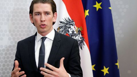 Канцлеру Австрии могут объявить вотум недоверия