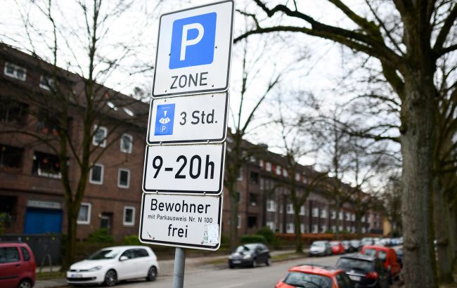 Евакуатори і штрафи. Що треба знати про правила паркування в Німеччині