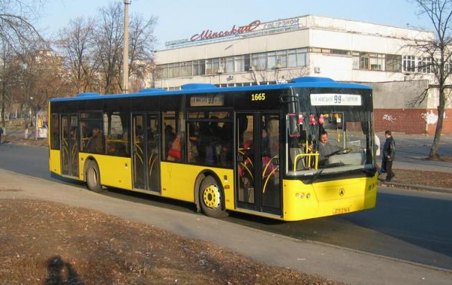 АМКУ рекомендує МІУ краще обґрунтовувати тарифи на автобусні перевезення