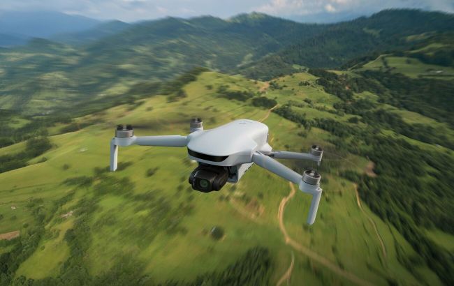 Дешевий конкурент DJI може відлітати на 16 км від оператора: що відомо про новий дрон