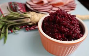 На Великдень готуйте одразу подвійну порцію: ідеальна закуска до м&rsquo;яса "з вогником"