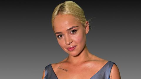 Победительница "Холостяка" очаровала горячими фото в стиле Барби