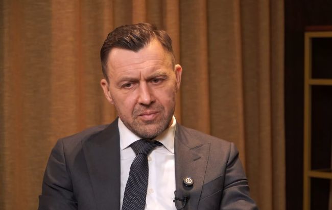 "Виню себя". Муж звезды "плюсов" поделился, как переживает гибель сына