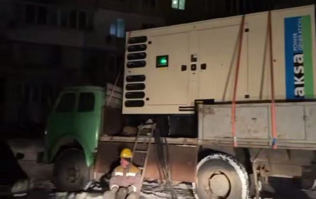 У Дніпрі знайшли спосіб надати людям електрику в мороз -12: до будинків везуть генератори