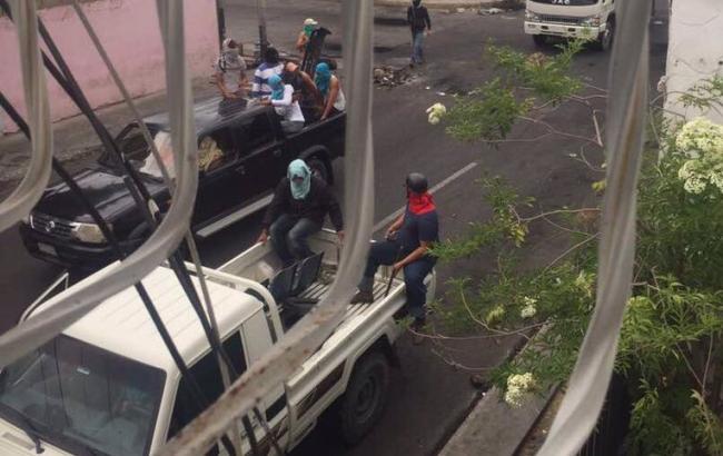 В Венесуэле более чем за три месяца протестов погибли почти 90 человек